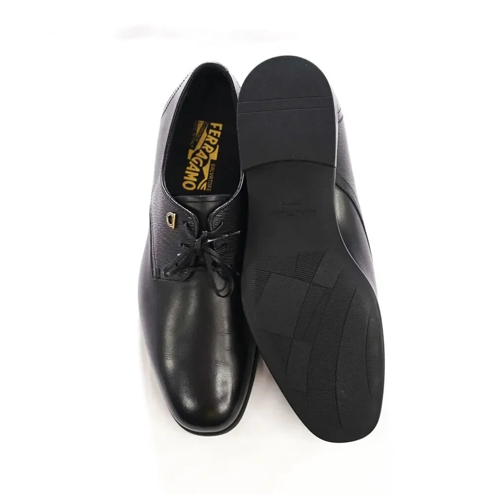 $775 FERRAGAMO - Black Leather 
